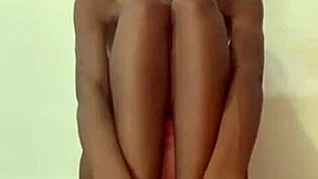 Puta Zorra Ebony Rides Giant Dildo to Squirt