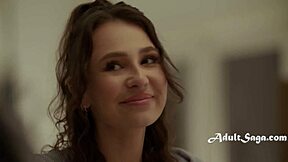 i knew that cougar reagan foxx would catch those con artists