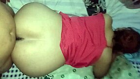 I crave this curvy latina milf neighbor every single night