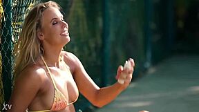 Admiring Caroline Wozniacki's Stunning Beauty!