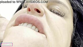 brazilian milf slut washes fat pussy for lover while chubby ass jiggles solo