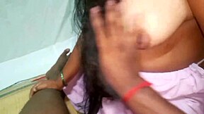 indian housewife gives that steamy closeup blowjob yum