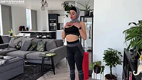 hey aaliyah yasin your gym sweat makes that juicy pussy beg for toys right?