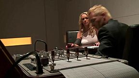 whoa big tits blonde milf takes rough hardcore pounding until she squirts 💦🔥