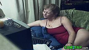 granny with glasses cums wildly on webcam you wont believe this orgasm