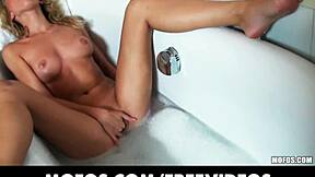 i can't stop watching this curly bombshell bimbo rip clothes masturbate wet orgasm