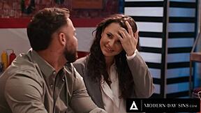 Petite Teen Liz Jordan Sneaky Diner Blowjob Deepthroat Cowgirl Cum Swallow on Date's Cock Outdoor!