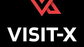 Geile German Milf Fingers Pussy in Heels on Webcam