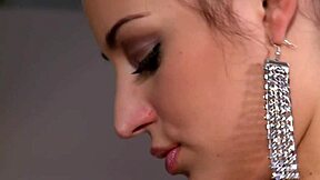 MILF Housewife's Dripping Pussy Quickie Ride