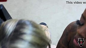 Amanda's lesbians lick pussy bareback