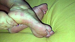 i rub lotion all over my sexy wet feet