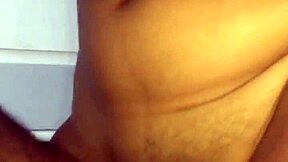 Quieres esta latina pareja cojida de lado en quicky sideways fuck?