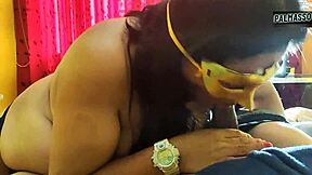 Gorda Madura Pov Chupa Polla Joven Otro Hombre Primera Vez Mientras Marido Mira Deepthroat Handjob Big Tits Chubby Latina Homemade