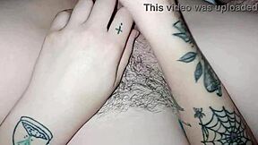 Espectacular Cumshot Fills Argentinian Vagina of Azulhad4 After Huge Cock Pounding