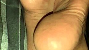 Hidden Cam Catches Candid Ebony Soles Getting Super Wet