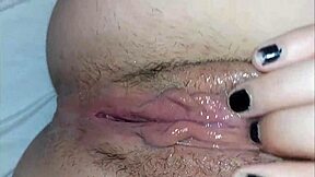 Espectacular Cumshot Fills Argentinian Vagina of Azulhad4 After Huge Cock Pounding