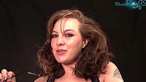 barefoot milf in skirt lifts up for foot tease and joi instructions