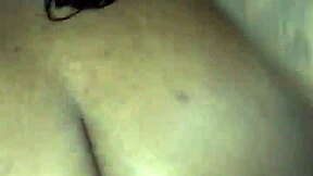 young ebony bitch melts when i pull her hair