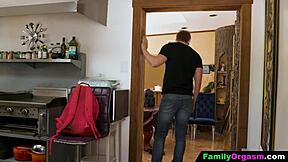 Fairy stepsis tongues pussy orgasm in stepbro's mouth lingerie lick