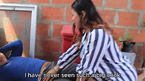 mi plomero me folla duro mientras mi esposo no esta y me llena de cum!!