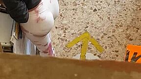 he spots her leggings split wide open as she bends revealing everything