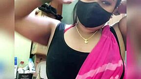 DESI INDIAN MOM Bhabhi Begs for Rough Pounding