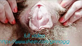 oh im soo funny fuckin veggies but nnngh i crave that thick warm cock deeep inside!!