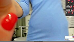 hey cutie in leggings does that wet pantyhose striptease orgasm