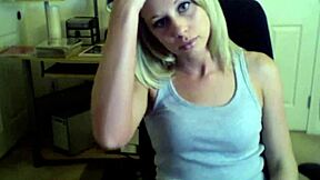 Kylie’s Perfect Ass Tits Tease Webcam