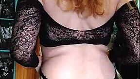 Beautiful blonde with big natural tits models new ropita solo