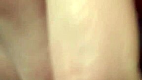 Wanna watch me finger my wife while she vibes her pussy hard with that toy?