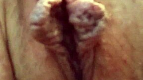 Curvy Neighbor Babe Demands Feet Worship and Dirty Domination Talk