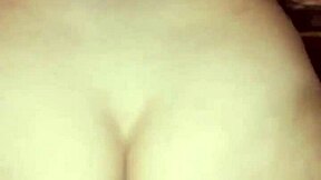 Amateur couple fucks wild in hotel room