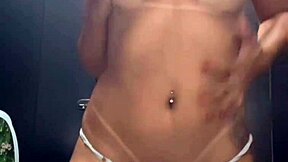 i get so horny fingering my pussy in the crowded gym watching everyone