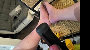 Live Webcam Nerd Shows Off as Strangers Control Dildo to Cum on Feet