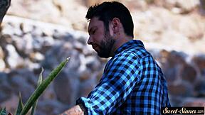 imagine getting sprayed by warm cum on this glamcore teen babe