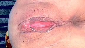 amateur teen's shaved pink pussy closeup 80 days post virginity loss