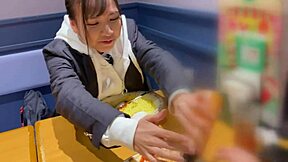 ガチレズビ美少女が騎乗位で中出し！！小悪魔おまんこパンパン！！