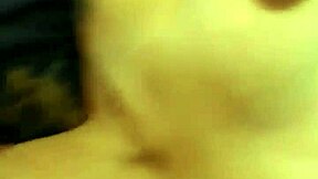 WOW HORNY GF SLURPS HUBBY'S MONSTER COCK LIKE A PRO MILF!