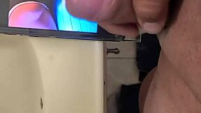 guy jerks off solo tributing hot babe before heading to work