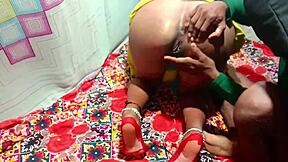 man, indian aunt's big ass gets fucked hard in hidden hotel cam