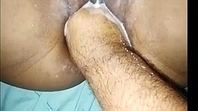 wanna see this huge fisting insertion stretch her wide?