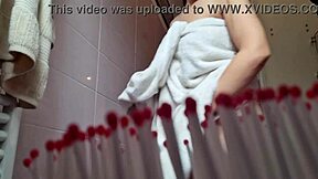 hey, check out this casual video i grabbed from youtube of mah santos looking fine