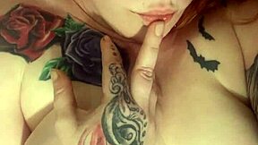 chubby redhead babe fingers wet pussy moaning loud