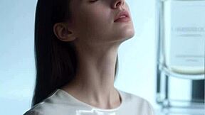 Muscular Asian Bodybuilder Girl Workout Video