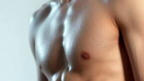 Muscular Asian Bodybuilder Girl Workout Video