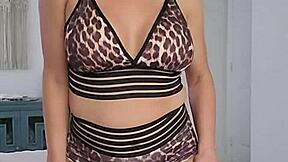 step mommy goddess brianna beach tempts your stroking secrets