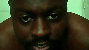 pausing dance to ditch glasses explain fave workout pose