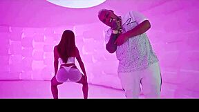 Anitta shakes her naughty ass while dancing seductively on screen