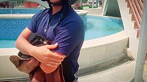 Sexy Big Ass Bisexual Chick Offers Cash for Street Sex Action